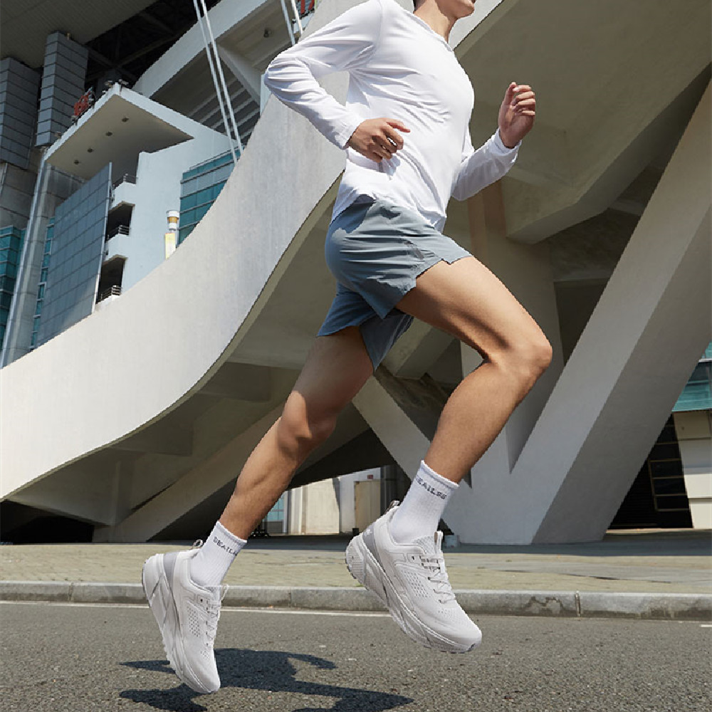 GOLDEN CMAEL Men's Running Spo - огляд і ціна Ultragear Running